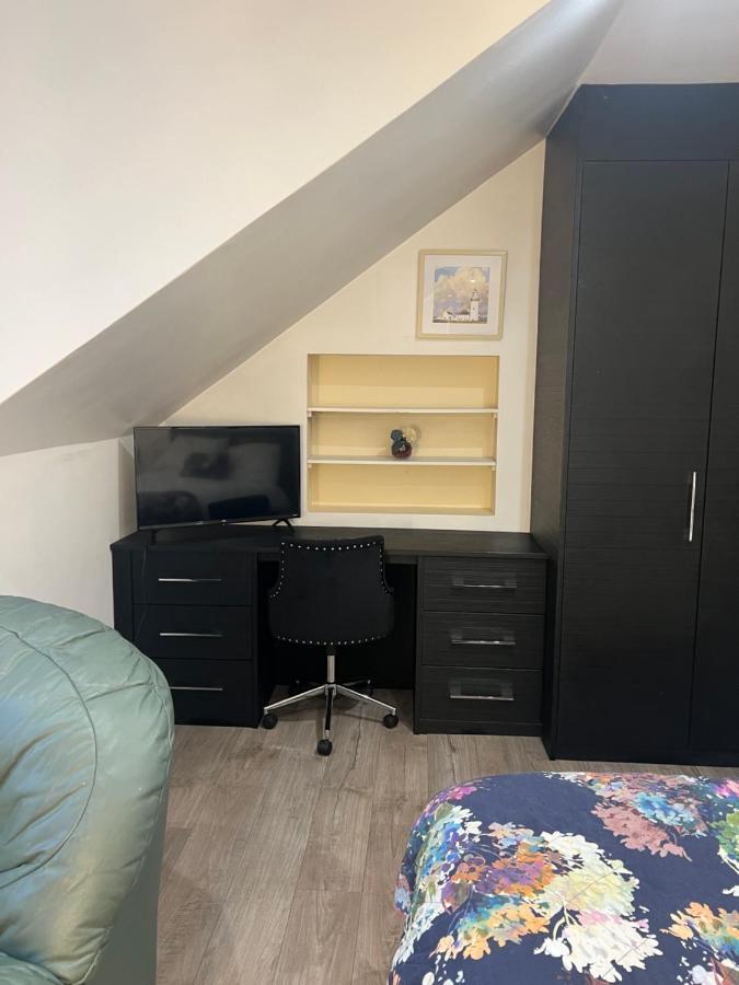 Luxury Double Room W/ Private Bathroom Edinburg Exteriör bild